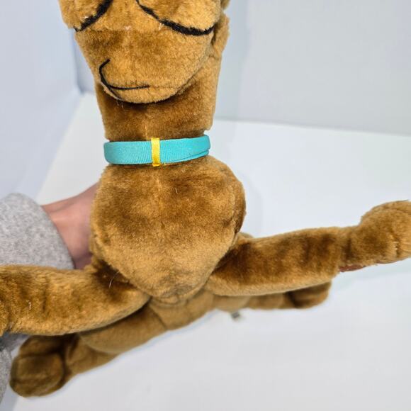 Vintage Y2K Cartoon Network Scooby Doo Plushie - Picture 6 of 9